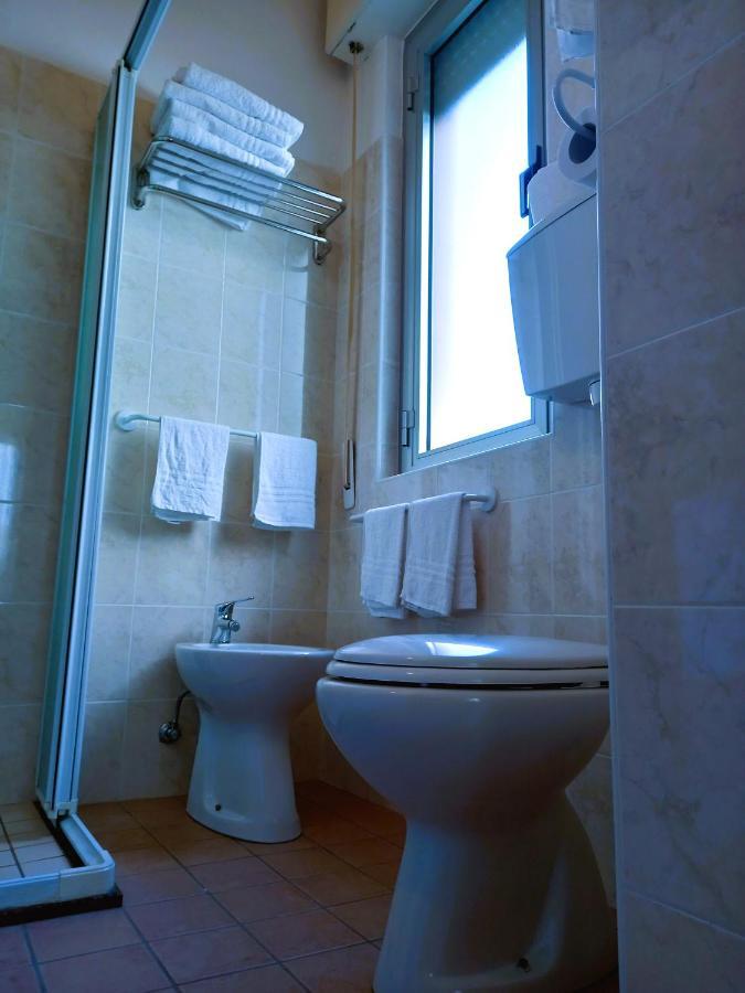 Hotel Casadei Rimini Luaran gambar
